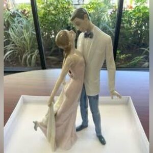Lladro "Happy Anniversary" Couple Porcelain Figurine Re-Deco Style